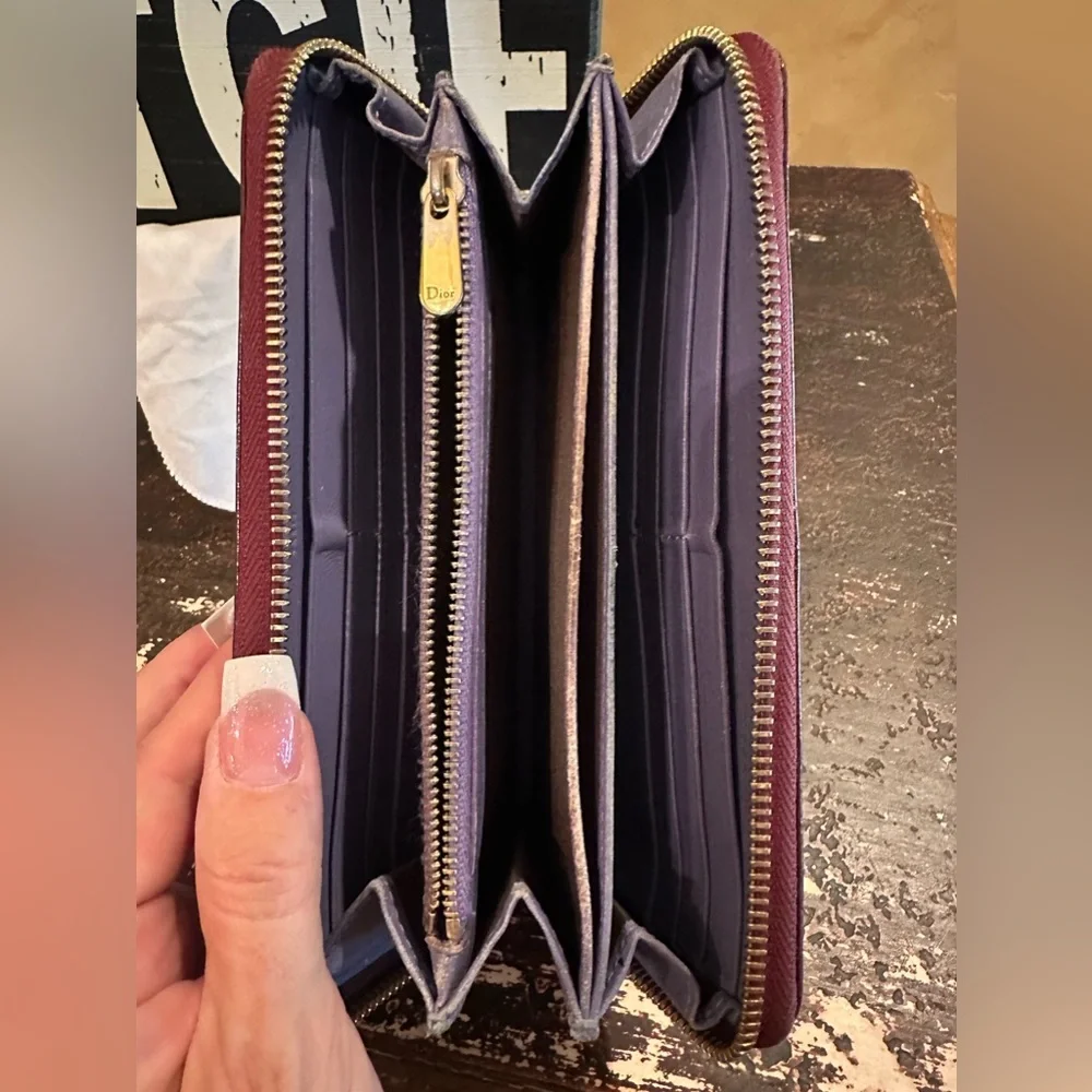 Beautiful Dior Patent Leather Bicolor Wallet